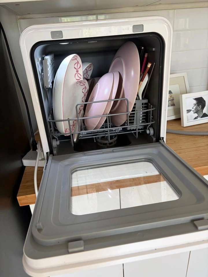 Portable dishwasher - photo 2