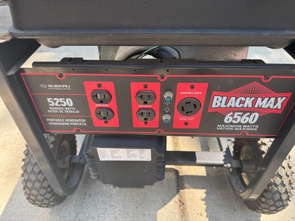 Black Max 6560 - gas generator w/ Commercial Robin (Subaru) moto - photo 2