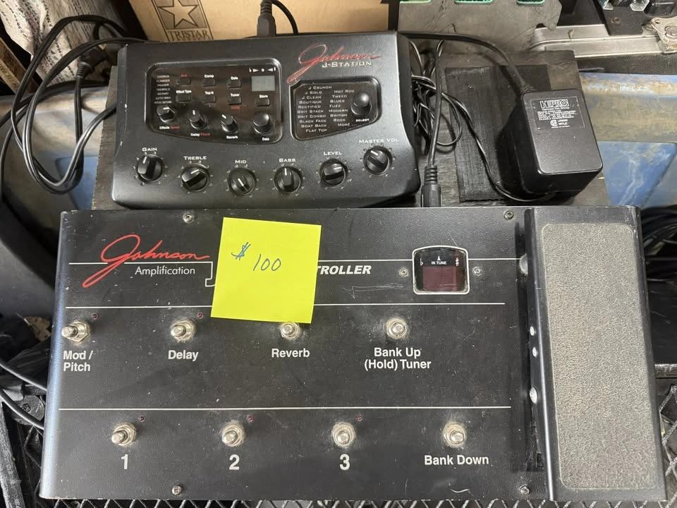 Garage Sale - Musical Equipment, Amps, Speakers, Pedals - photo 4