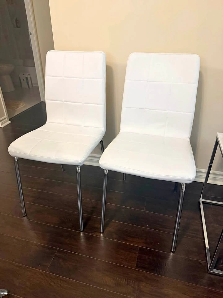 Set of 4 White Faux Leather Dining Chairs