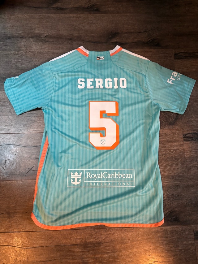 Inter Miami 2023-24 Third Jersey - Sergio Busquets #5