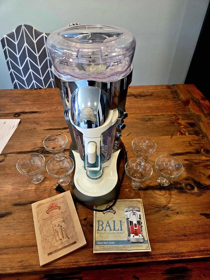 Margaritaville Bali Frozen Concoction Maker