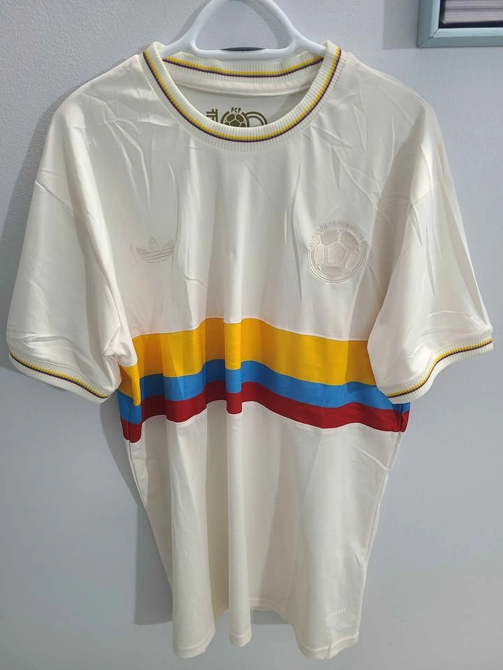 🇨🇴 2 Colombian soccer jerseys - $40 each - photo 3
