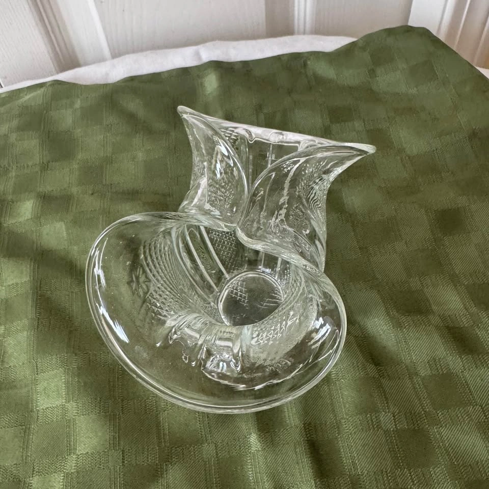 Antique Hand blown crystal glass flower basket - photo 3