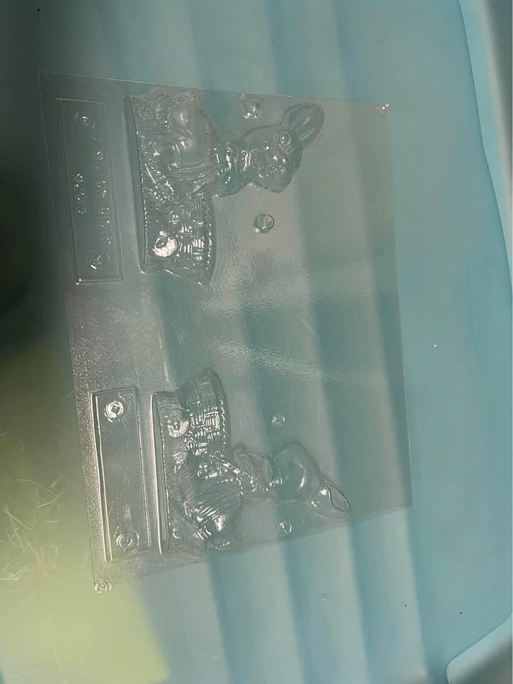 Easter themed candy molds - photo 4