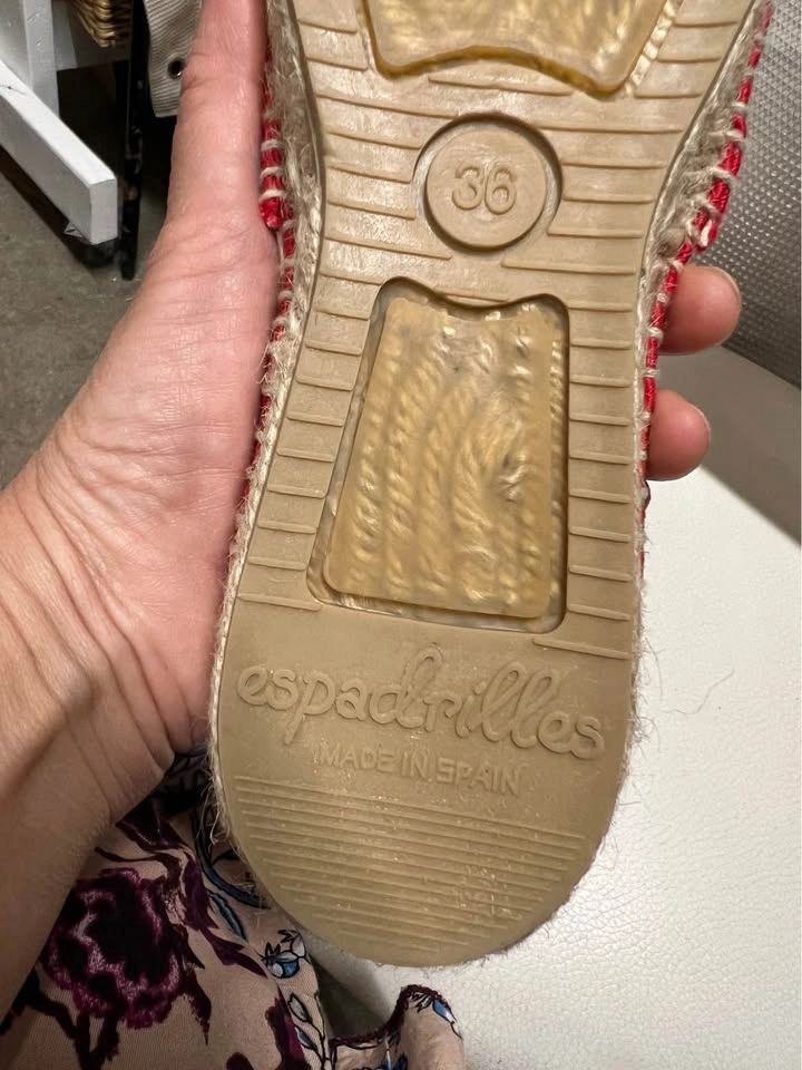 ⚽ Red Espadrille - photo 3