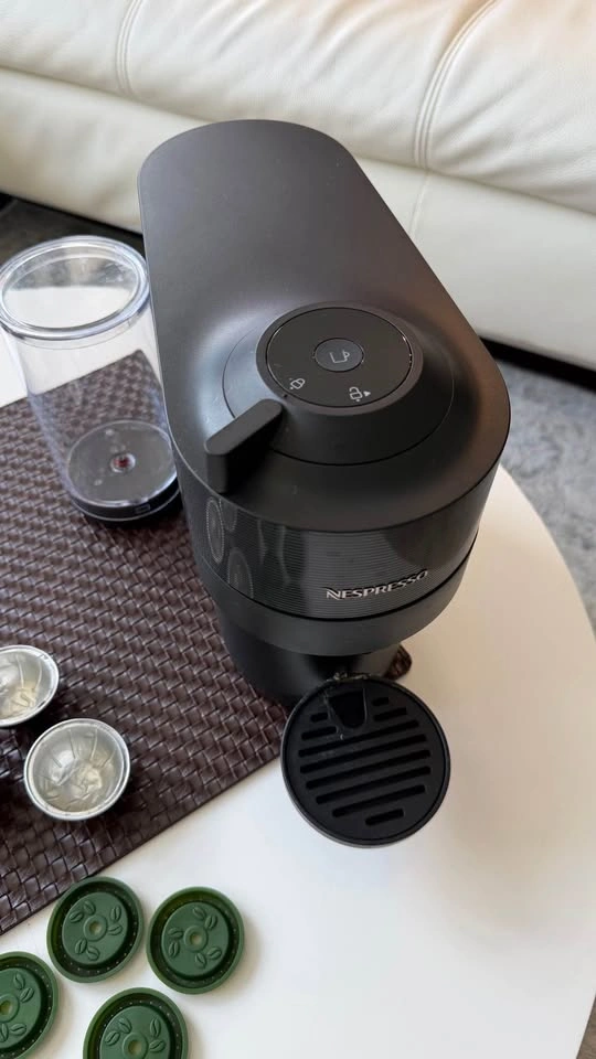 ☕ Nespresso Vertuo Next Bundle by De'Longhi (With Extras!) - photo 4