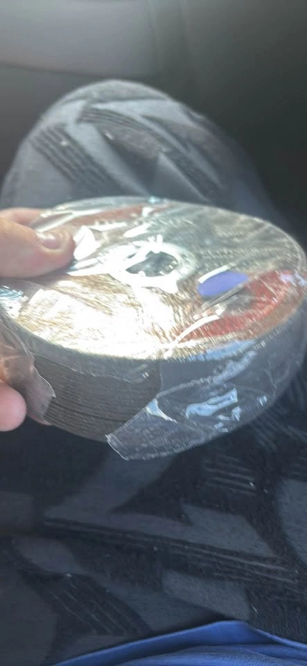Linconson Cutting Wheels and A80 Flap Discs (10 Pack) - photo 4