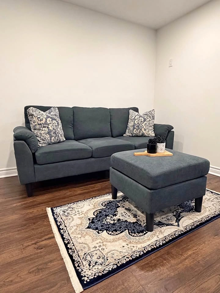 Ashleh 79.1" Square Arm Modular Sofa with Chaise