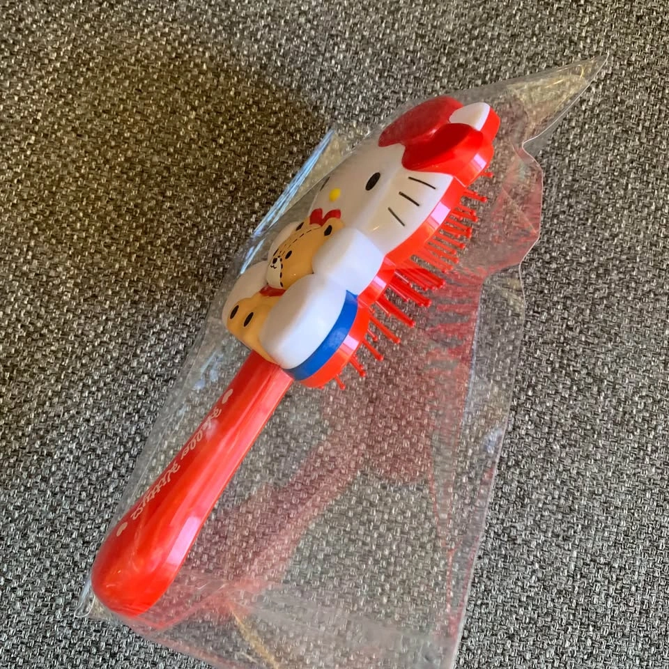 BN Sanrio Hello Kitty Plastic Hair Brush Comb - photo 3