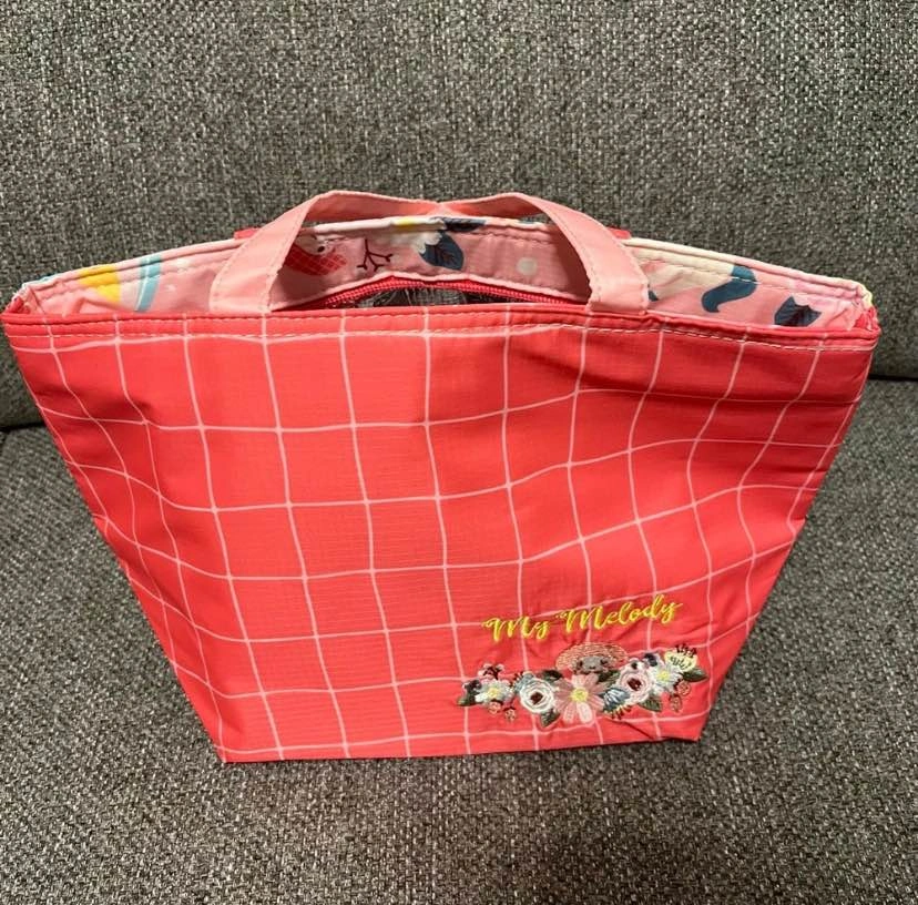 BNIB Sanrio My Melody Floral insulated zippered lunch Tote bag - photo 3