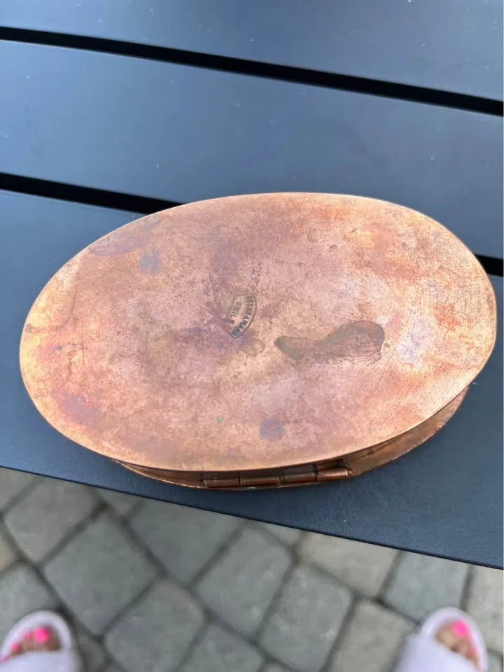 Vintage bronze/copper box. Make an offer! image indicator(3)