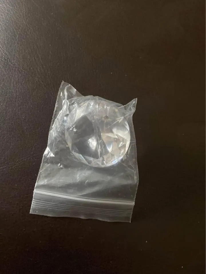 Brand new 50 Clear Acrylic Diamonds size is 1.5” in diameter. image indicator(2)