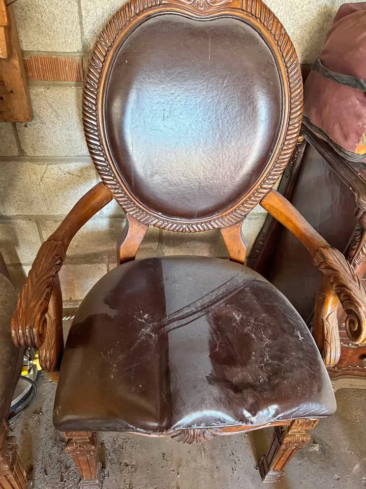 Dining chairs set of 6 thumbnail