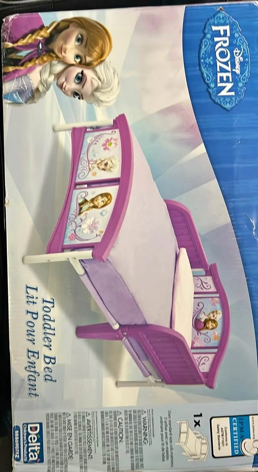 ⚽ Disney Frozen Plastic Toddler Bed