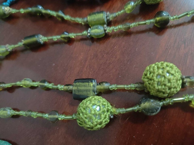 Beaded Necklace Set - photo 4