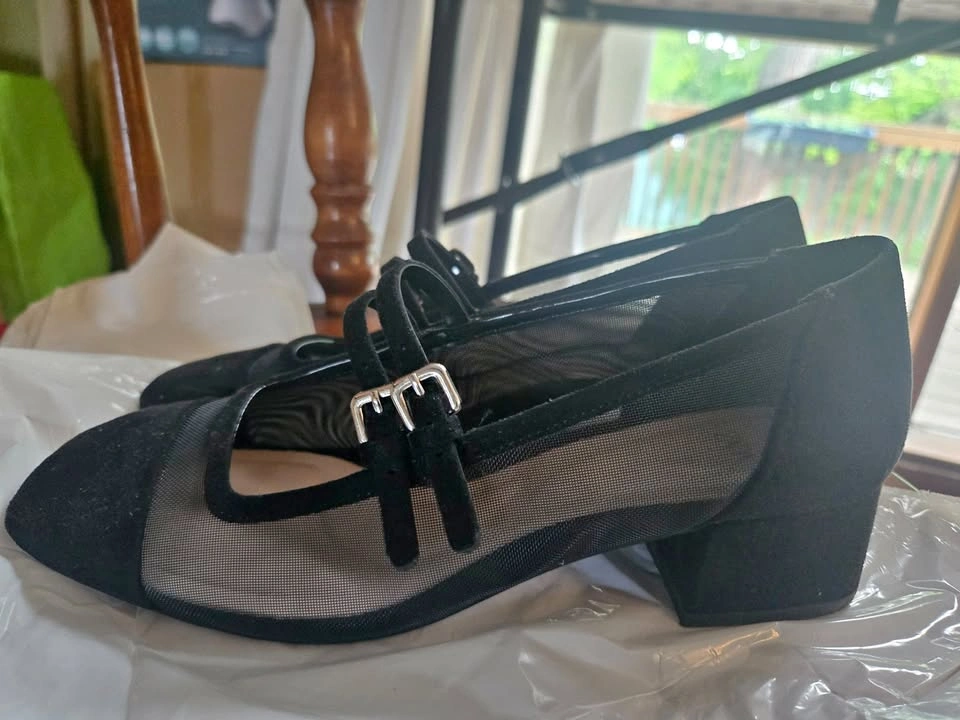 Zara Black Mary Jane Block Heels — Size 36