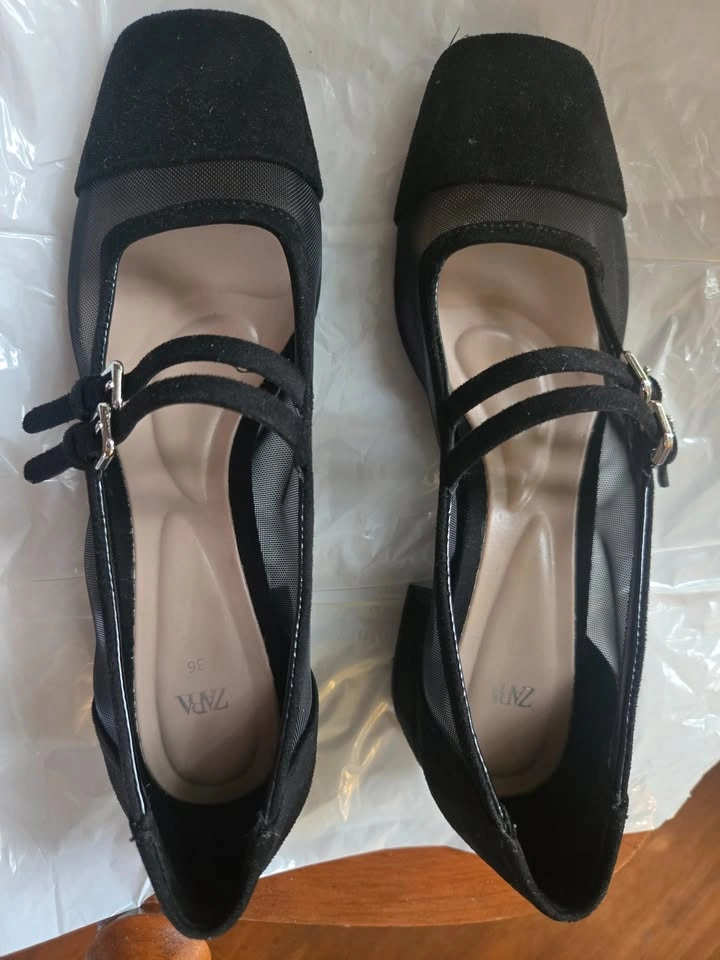 Zara Black Mary Jane Block Heels — Size 36 - photo 2
