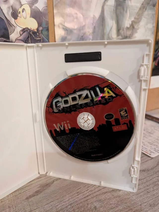 PS2 Games & Godzilla Wii image indicator(2)