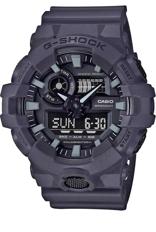 BNIB G-Shock GA-700 dark grey watch