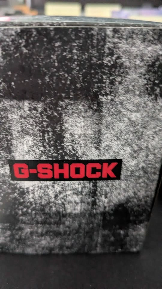 BNIB G-Shock GA-700 dark grey watch - photo 3