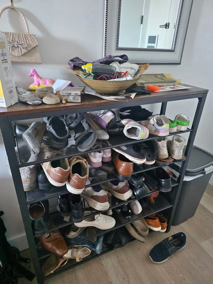 Shoe rack