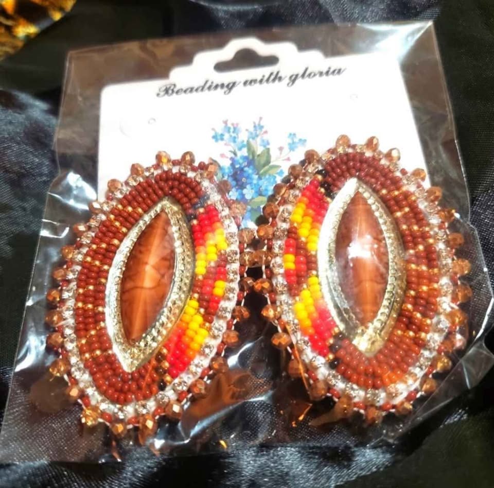 Indigenous beaded earrings brand new brown orange red yellow - photo 4