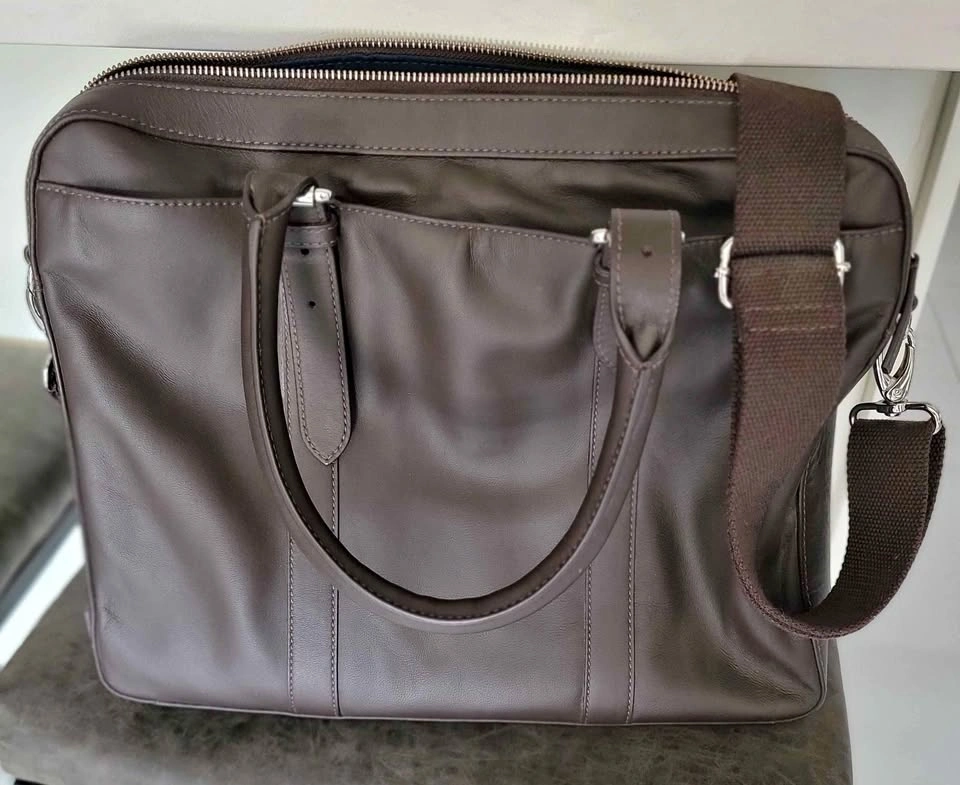 Cole Haan laptop/briefcase leather bag!