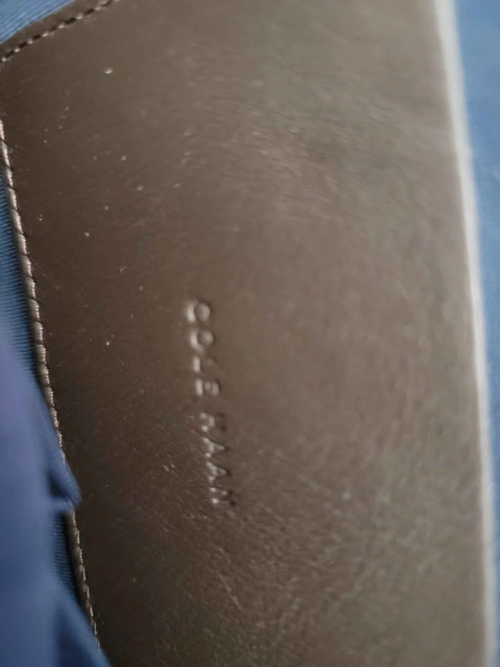 Cole Haan laptop/briefcase leather bag! - photo 3