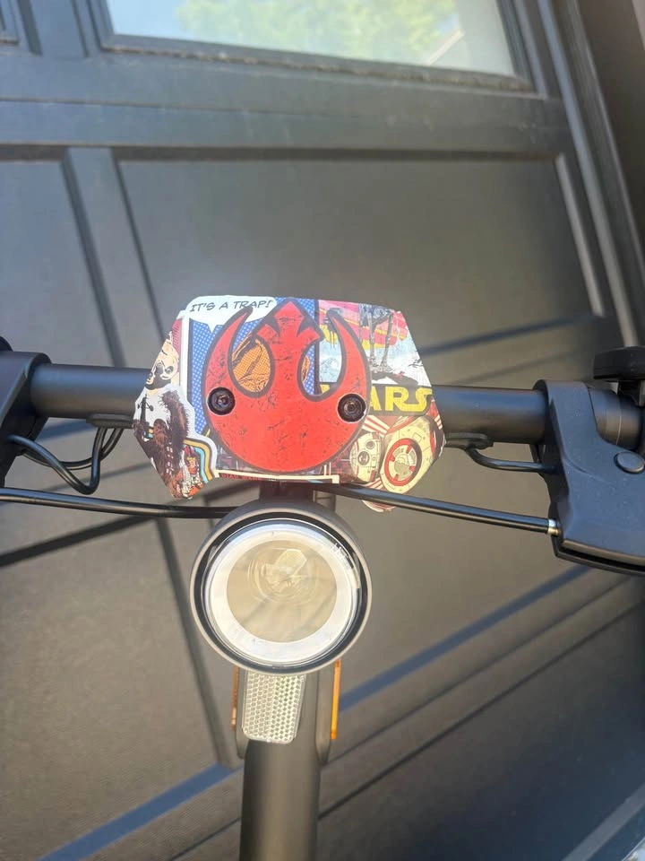 NIU KQi3 Pro Electric Scooter – Custom Stickerbomb – 213 km - photo 3