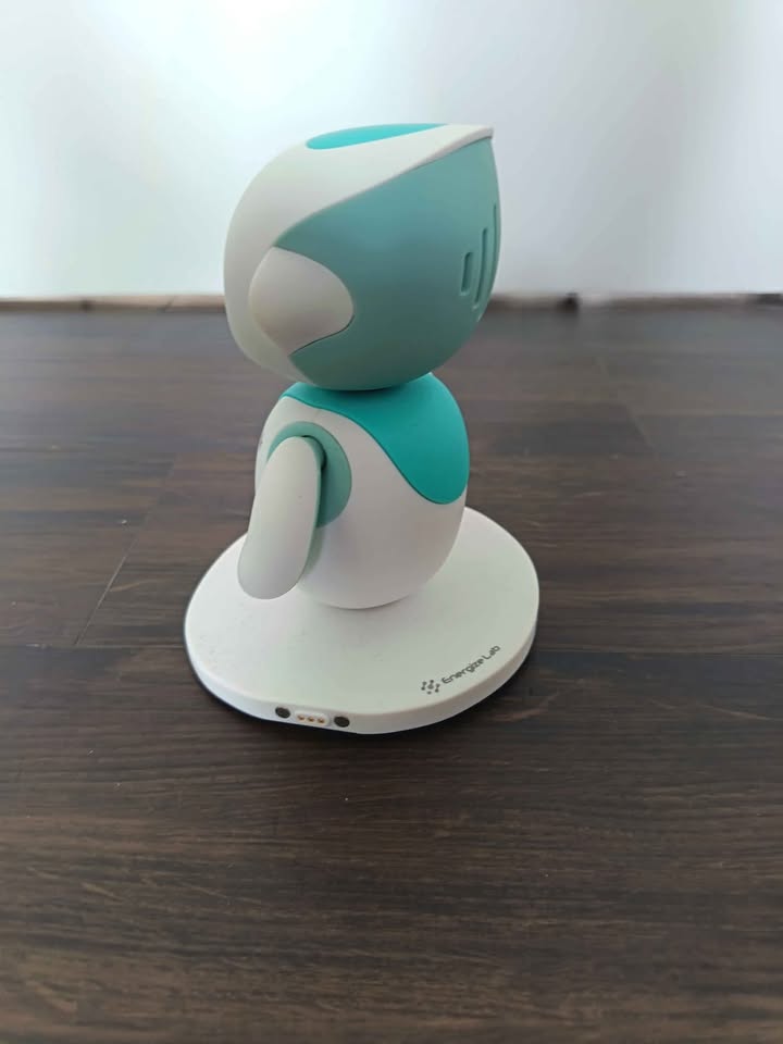Eilik Robot – Interactive Companion - photo 3