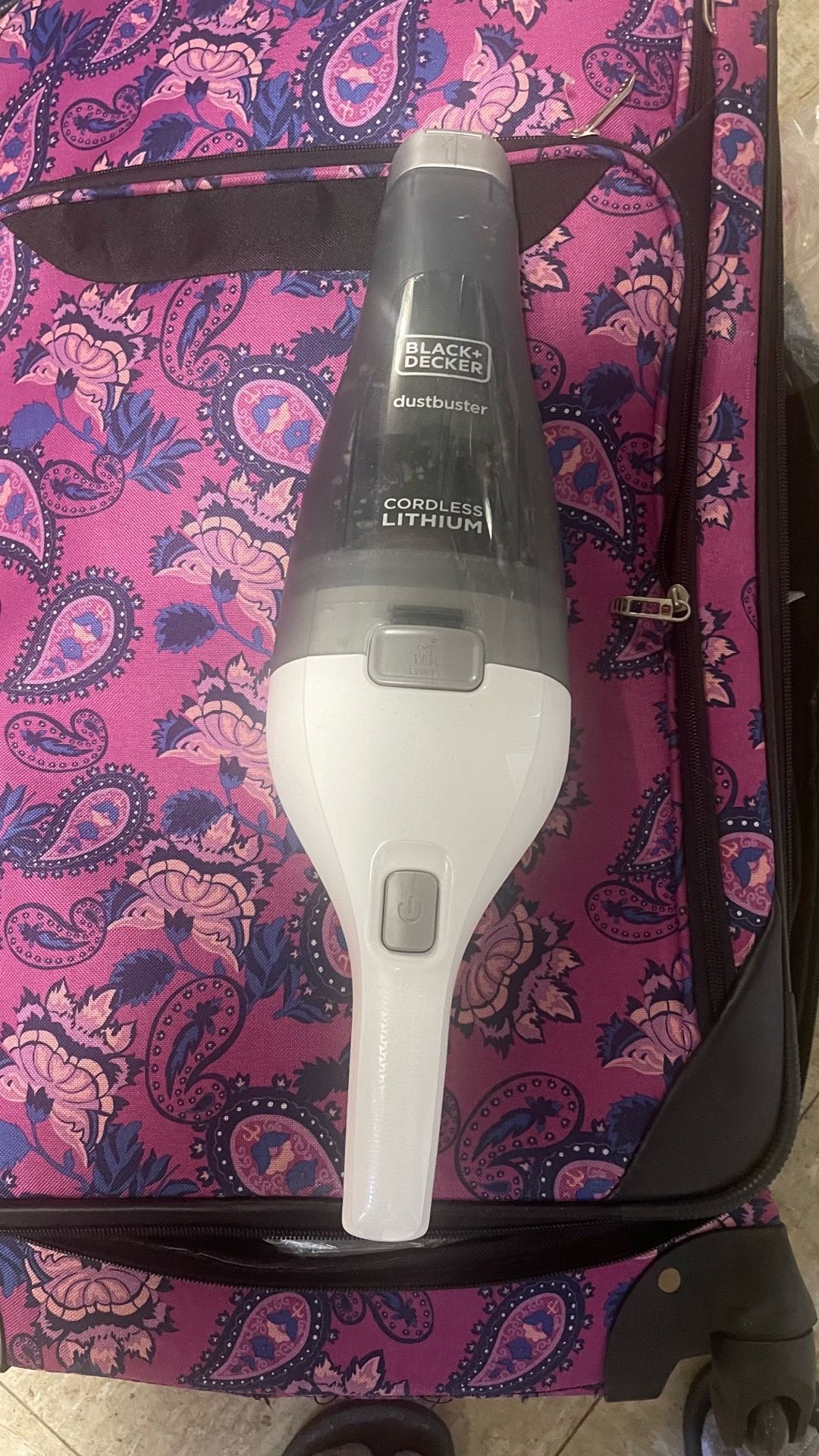 Free or Trade Black & Decker Compact Cordless Handheld Vacuum