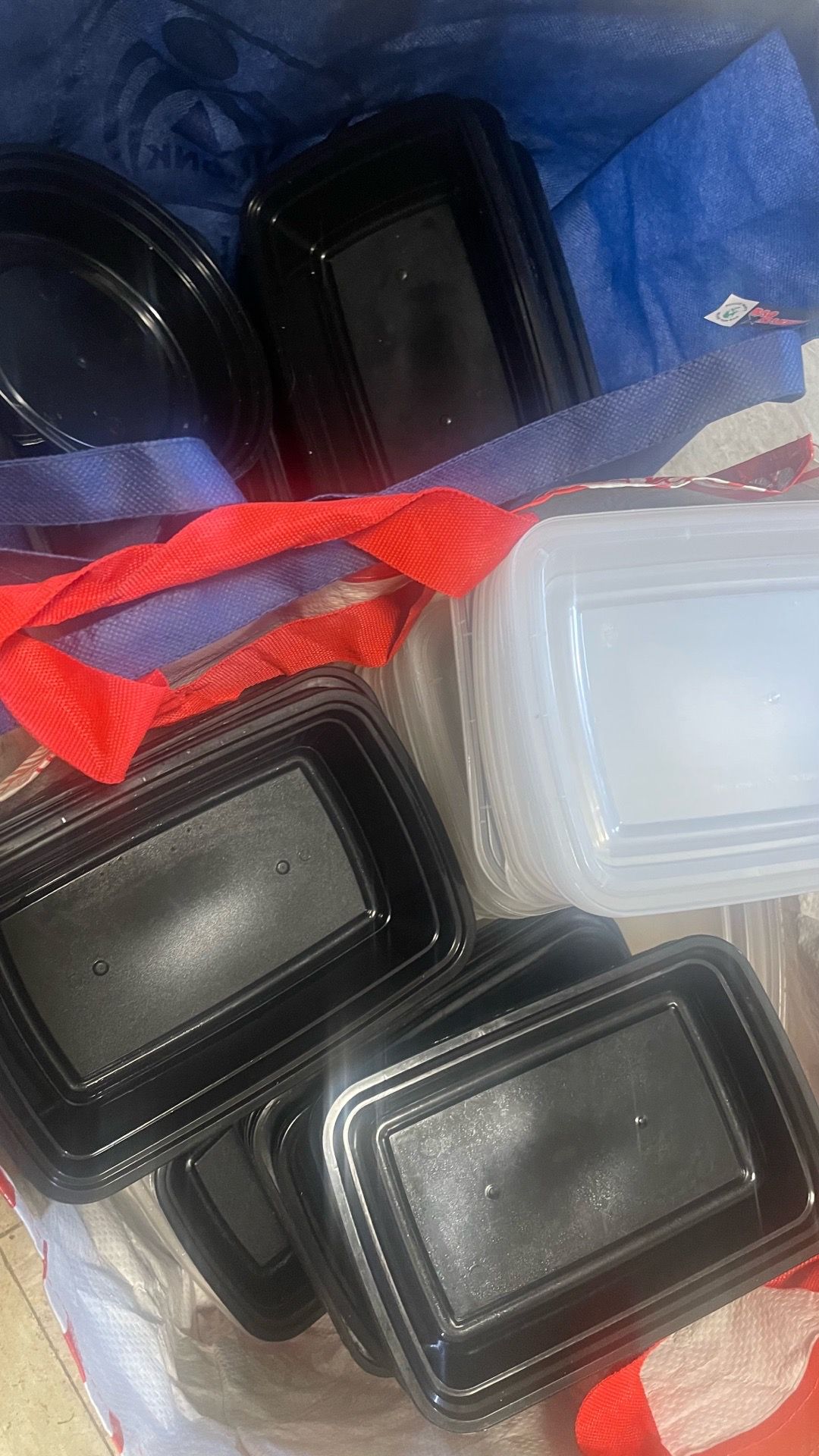 Food Storage take away to go food containers