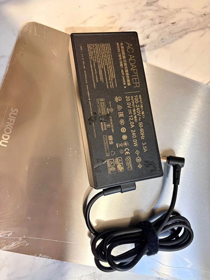Original 240W ASUS Charger ADP 240EB B Adapter