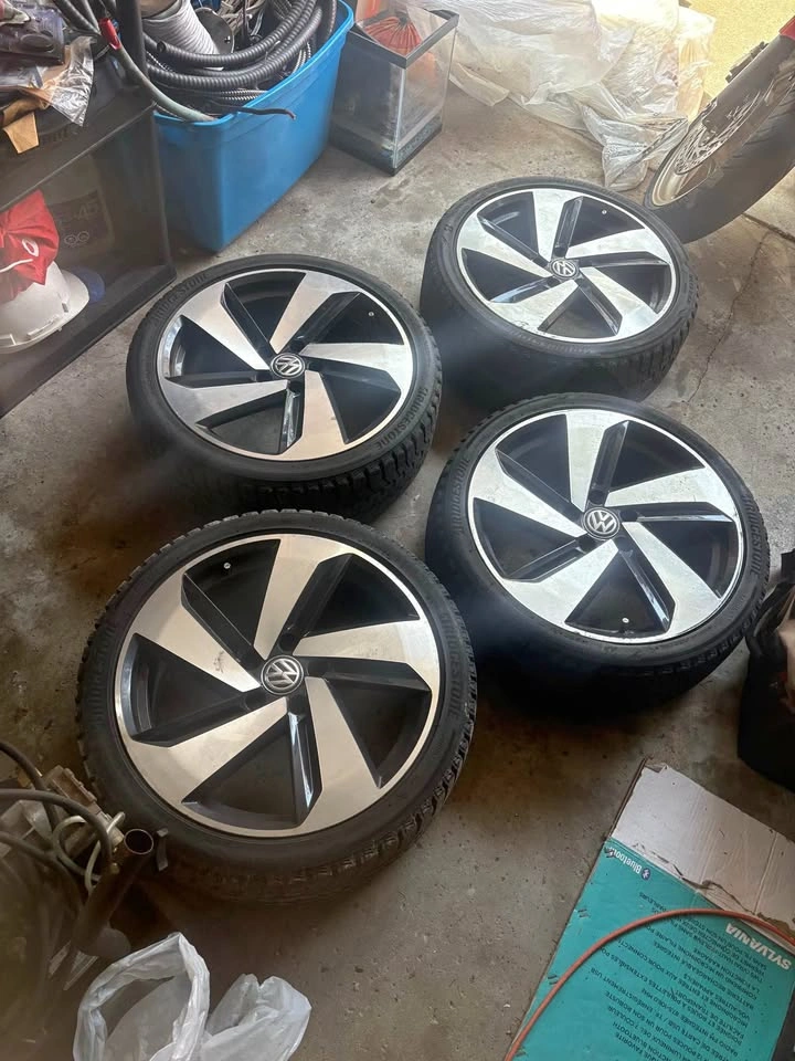 18” OEM Dallas VW wheels on winter tires