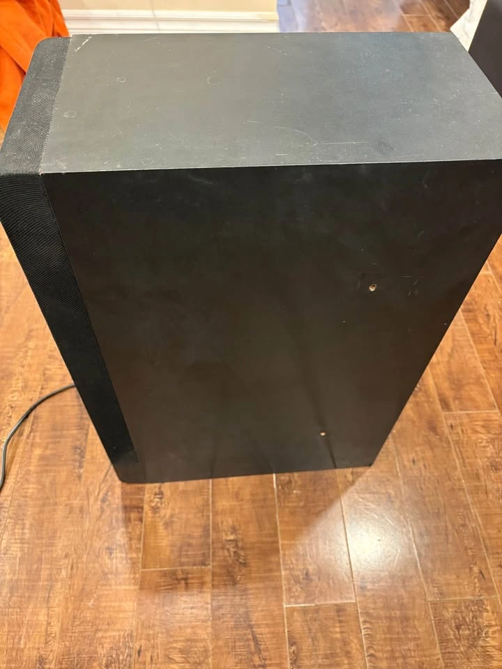 Yahama YST-SW100 powered subwoofer - photo 3