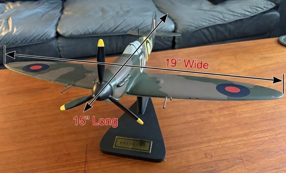 Vintage WWII RAF Supermarine Spitfire Plane Display Model - photo 3