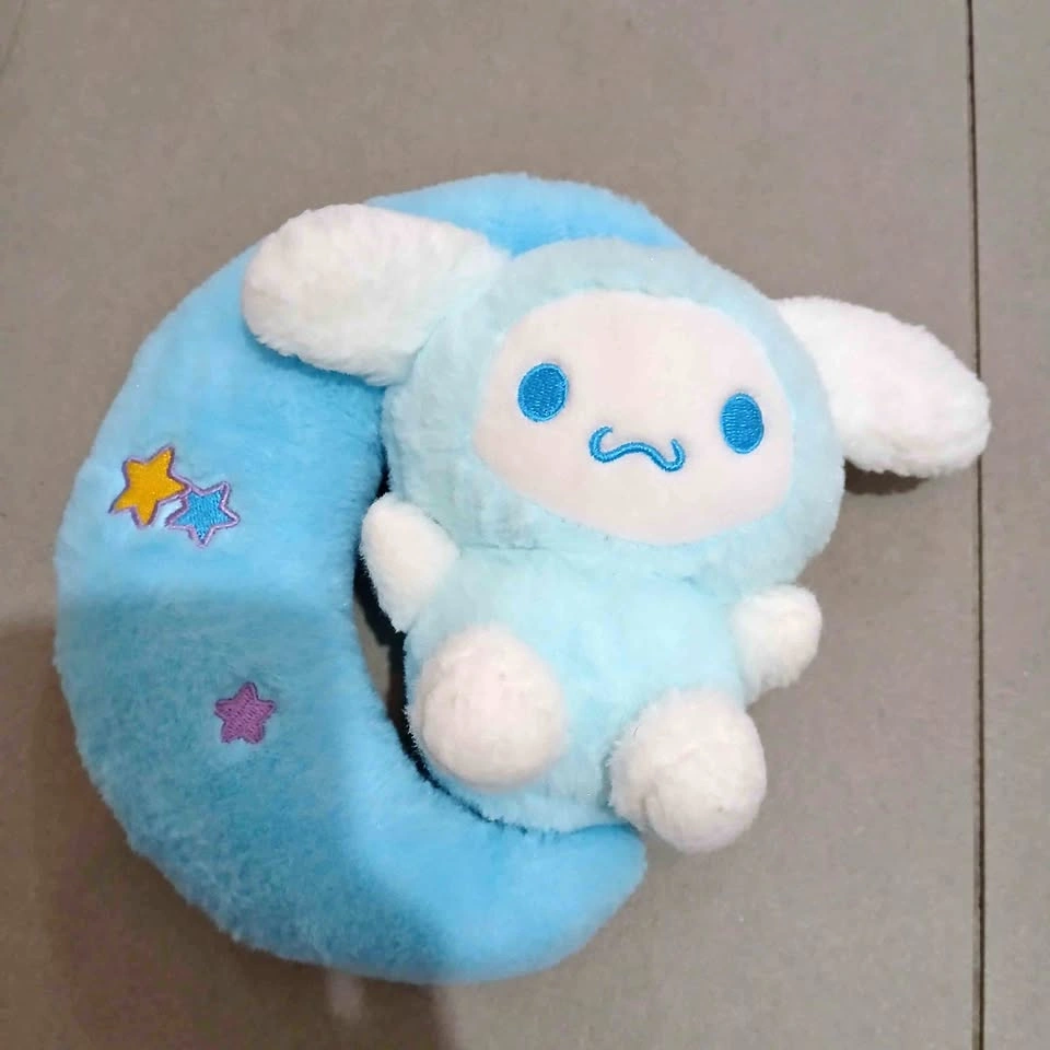 ⚽ Blue Cinnamoroll Moon Plush
