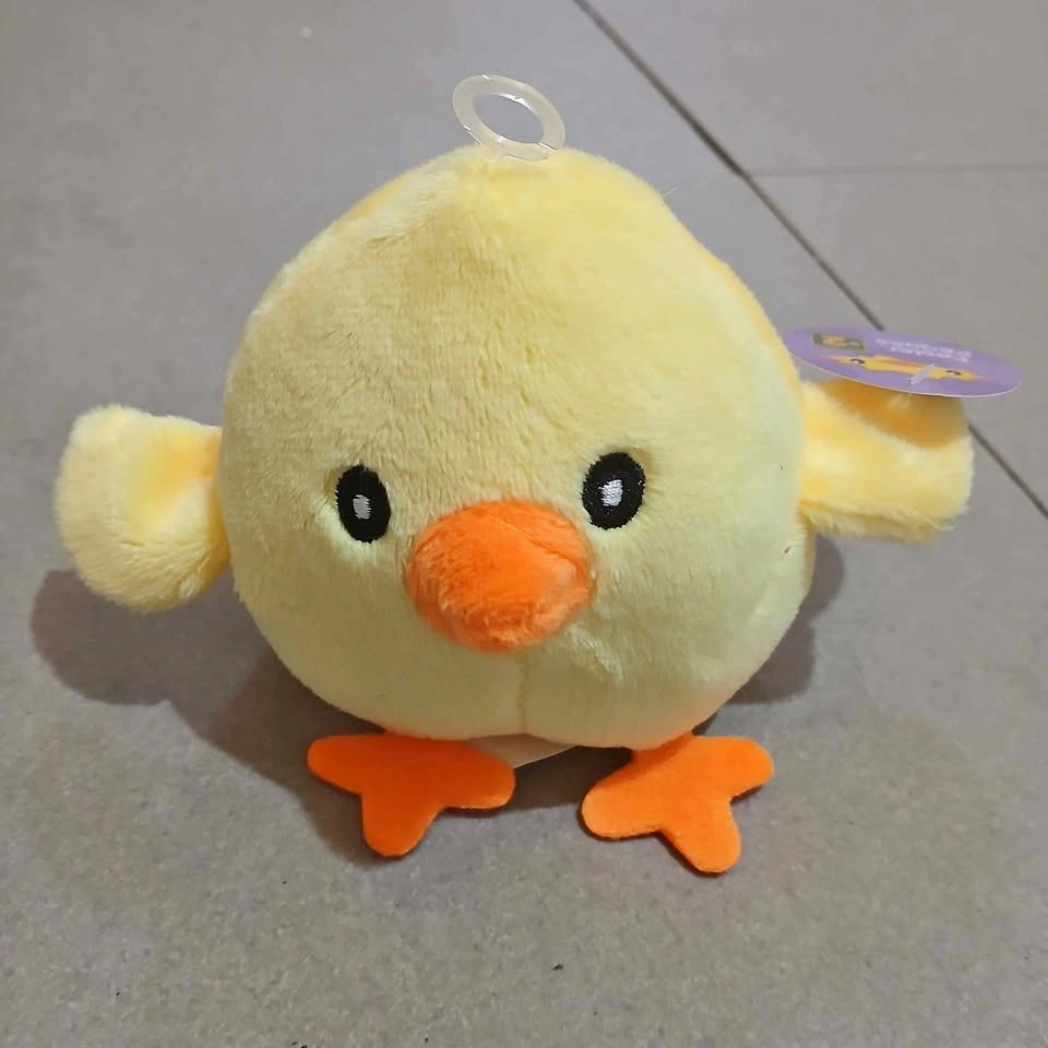 ⚽ Yellow Chick Plush Toy