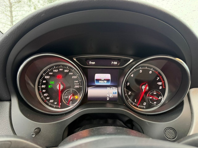 Mercedes-Benz CLA 250 - photo 3