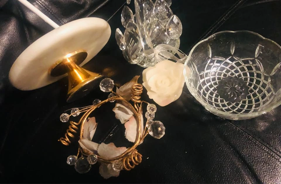 ⚽️ Lot: Crystal Swan, Bowl, Crystal Wreath, Led Wireless Lamp - photo 5