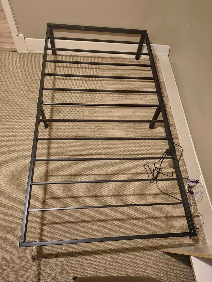 Twin Metal Platform Bed Frame - photo 4