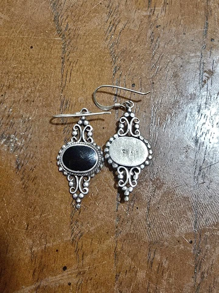 Vintage Sterling Silver 925 Black Onyx Filigree Dangle Earrings