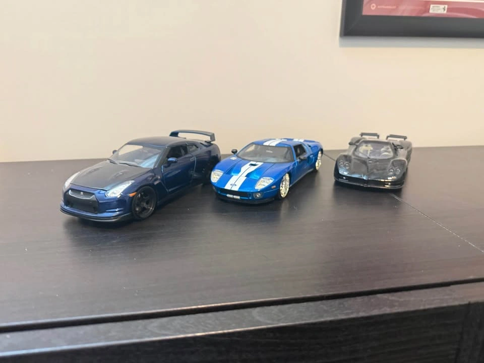 1/24 scaled model cars 11 of them - photo 2