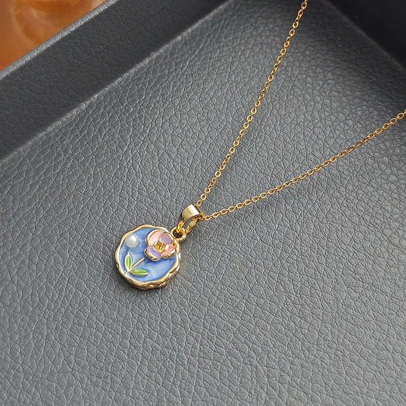 Brand New Vintage Floral Enamel Necklace – Blue Rose Pendant - photo 3