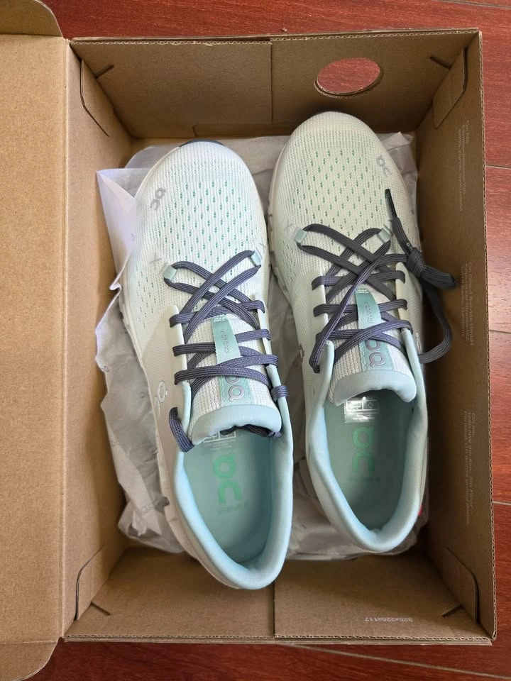 On Women's Running Cloud X 4 - Aloe Honeydew - photo 2