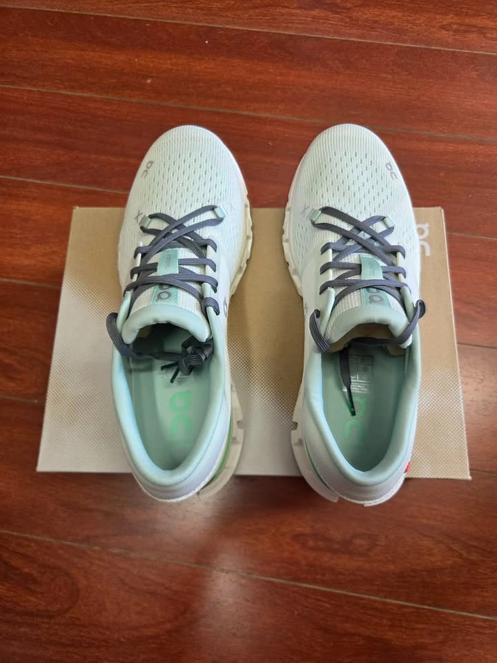 On Women's Running Cloud X 4 - Aloe Honeydew - photo 5