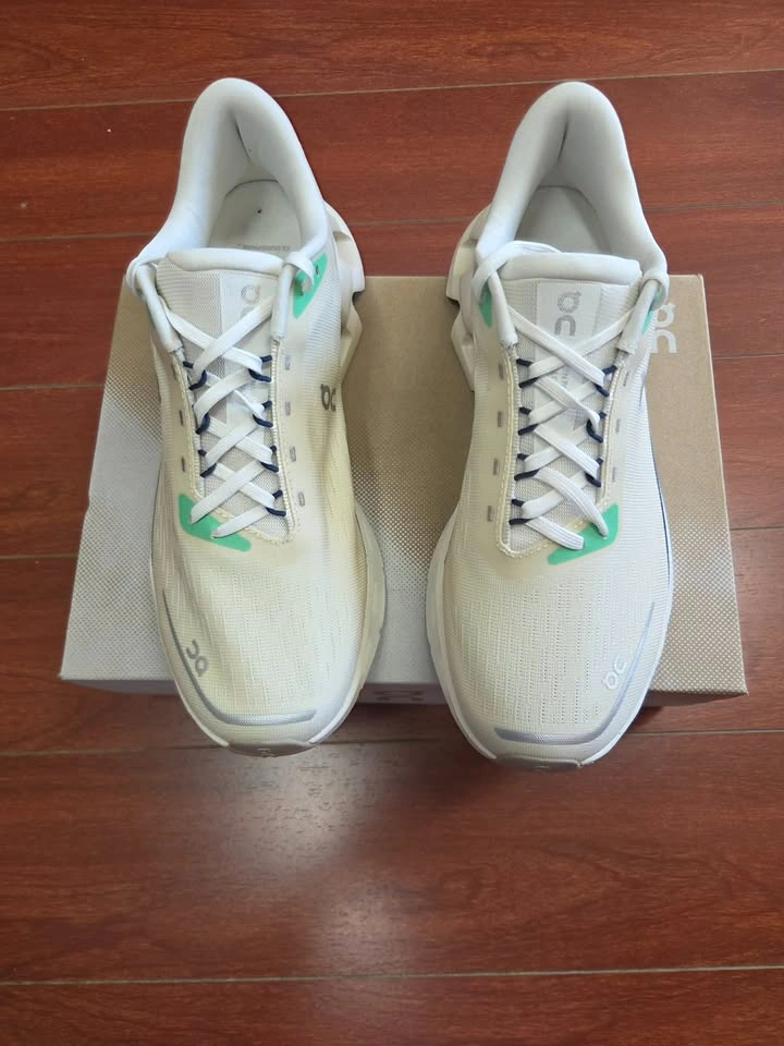 On Women's Running Cloudspark - Cream Honeydew - photo 5
