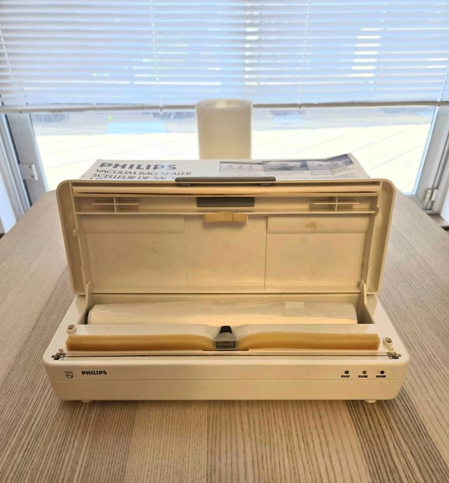 Philips Vacuum Bag Sealer - photo 2