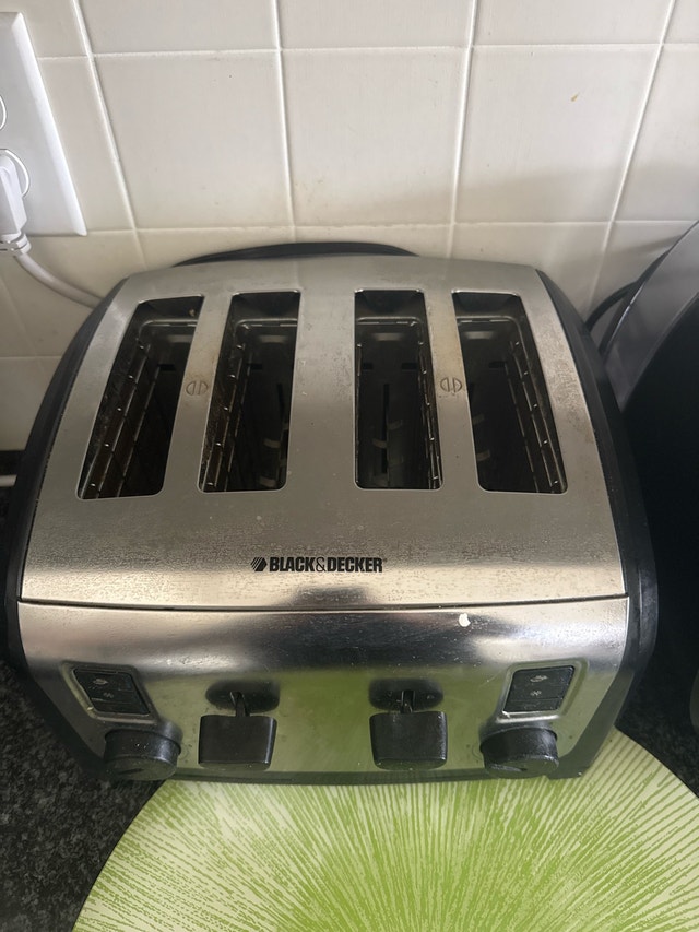 Black and Decker Toaster